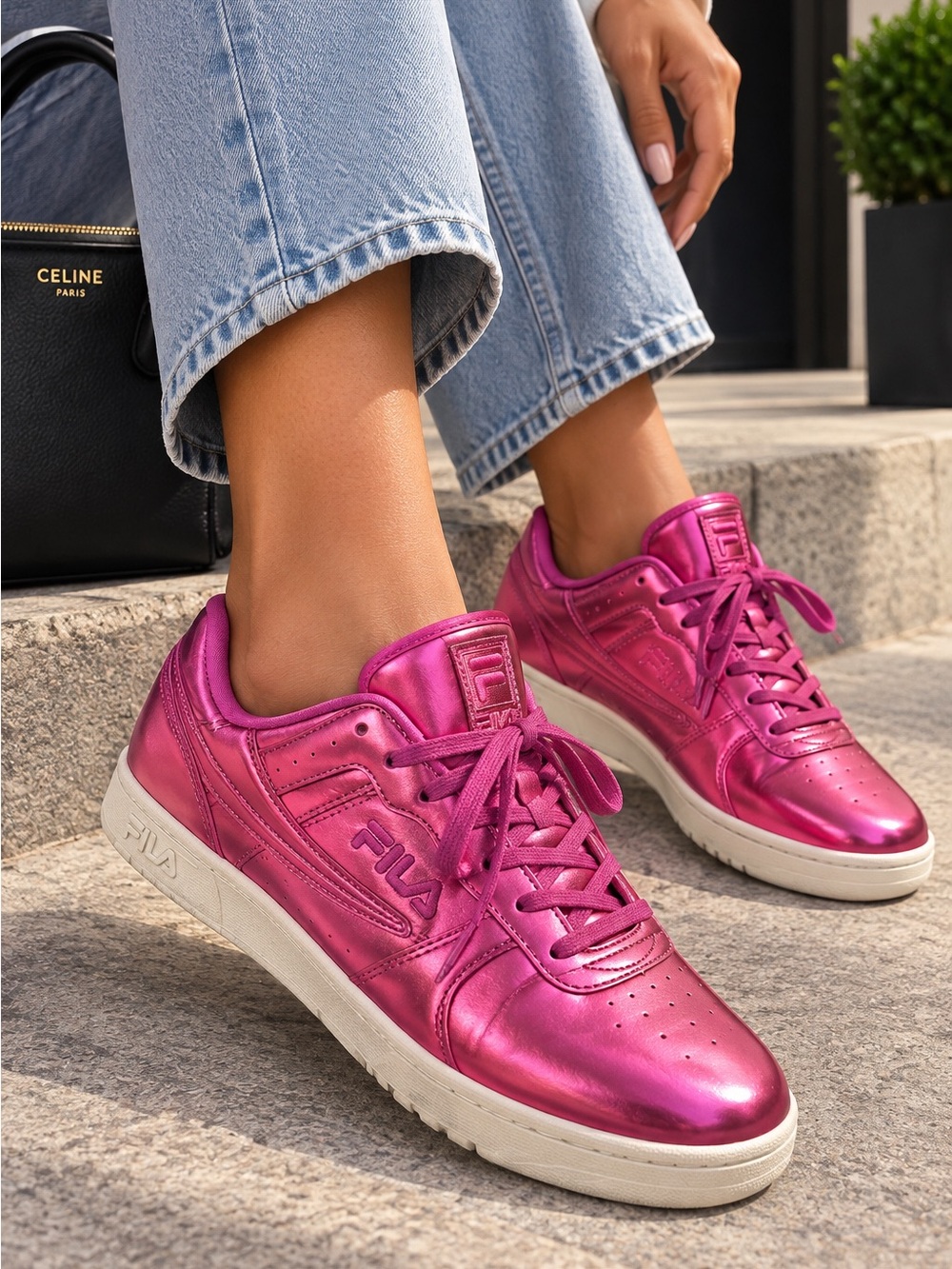 FILA Metallic Pink Sneakers Women’s Size 10 Retro Y2K